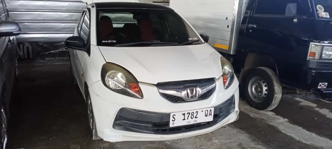 HONDA BRIO 1.3 E