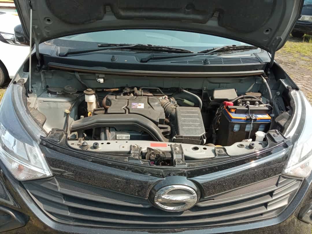 DAIHATSU SIGRA 1.0 M
