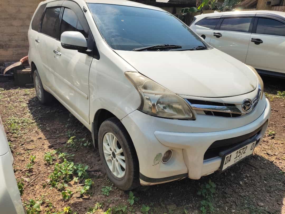 DAIHATSU XENIA 1.3 R