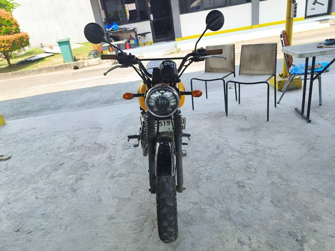 KAWASAKI W 175