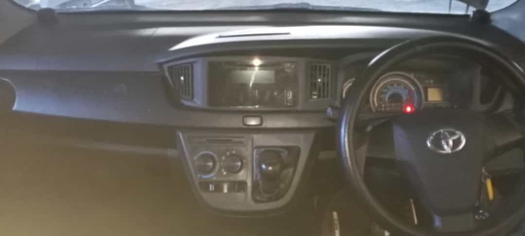 TOYOTA CALYA 1.2 E