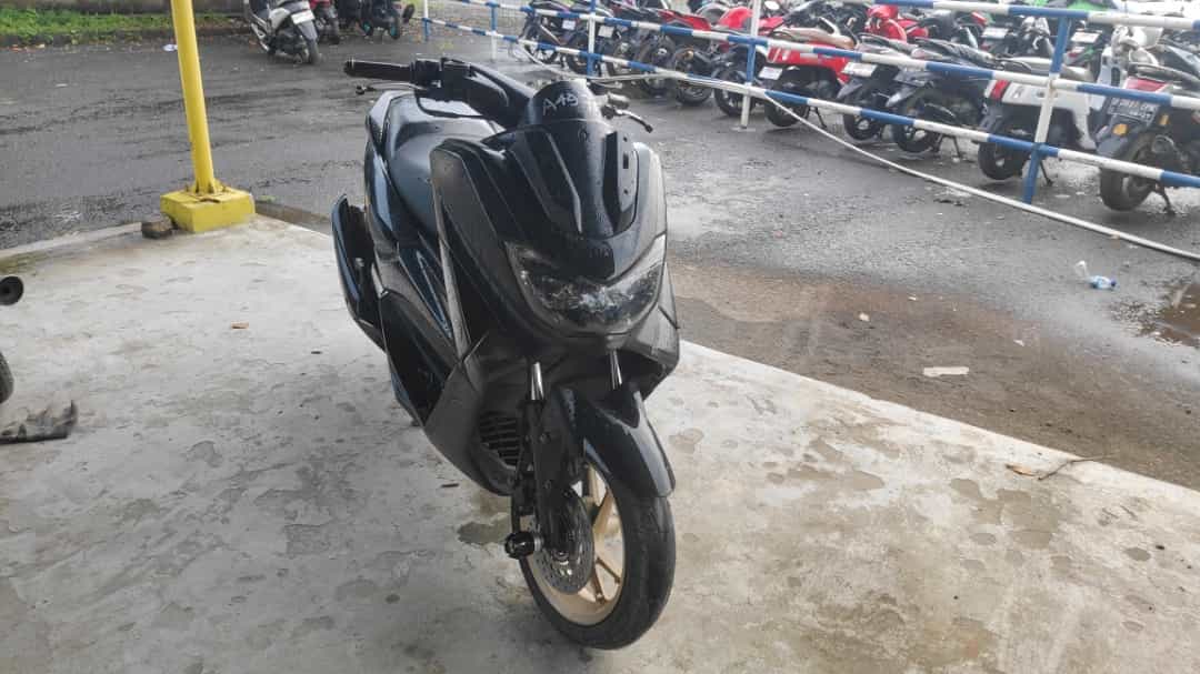 YAMAHA NMAX 155 NON ABS
