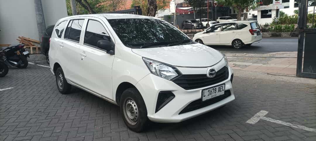 DAIHATSU SIGRA 1.0 D