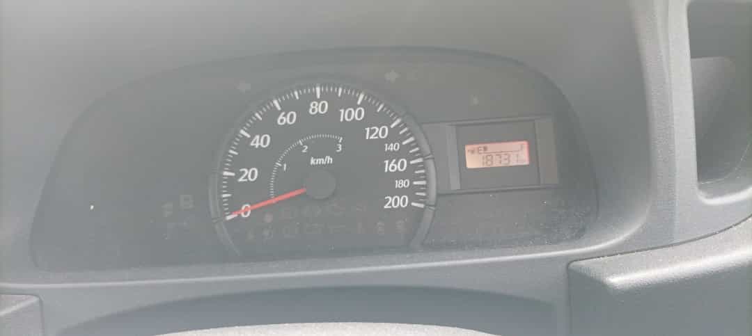 DAIHATSU SIGRA 1.0 D
