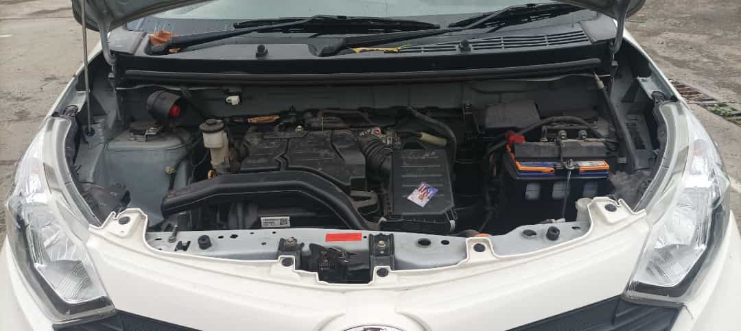 DAIHATSU SIGRA 1.0 D