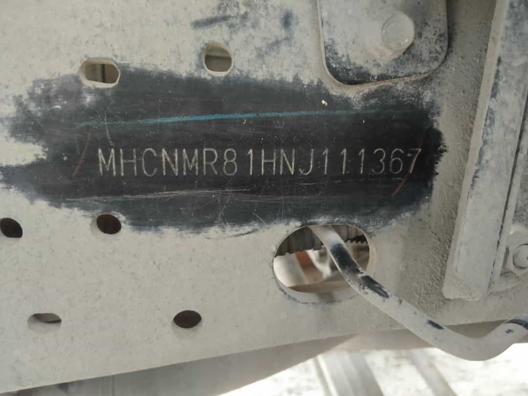 ISUZU NMR 81