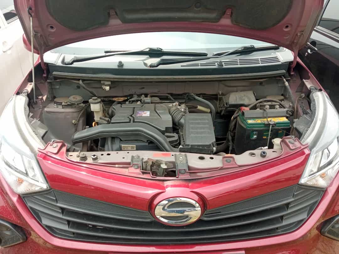 DAIHATSU SIGRA 1.0 M