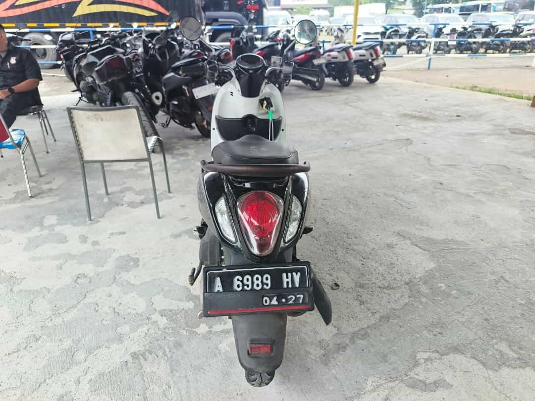 HONDA SCOOPY
