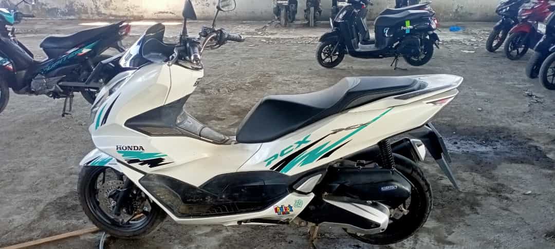 HONDA PCX 160 CBS