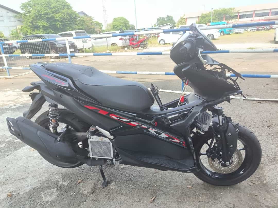 YAMAHA ALL NEW AEROX 155 CONNECTED