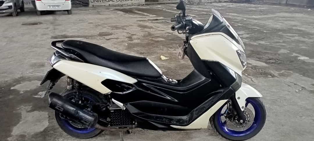 YAMAHA NMAX 155 NON ABS