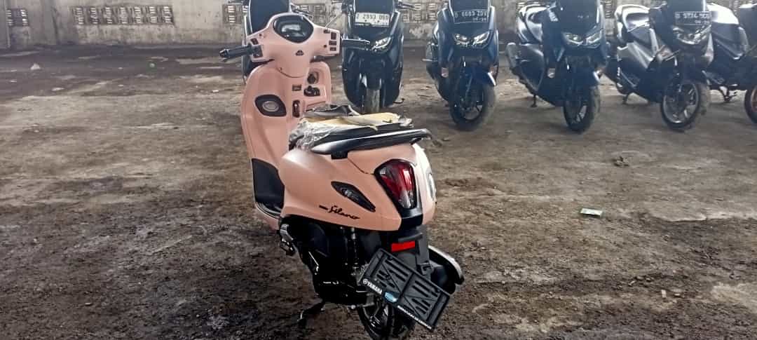 YAMAHA GRAND FILANO NEO