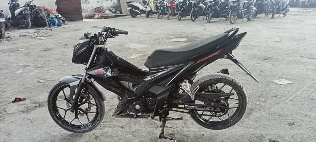 HONDA SONIC 150 R