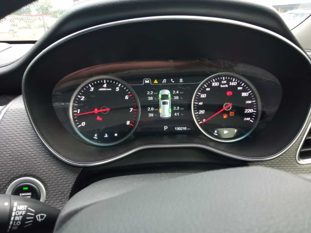 WULING CORTEZ CT 1.5 C