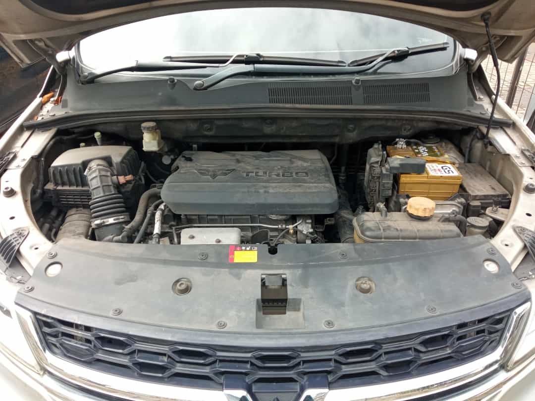 WULING CORTEZ CT 1.5 C