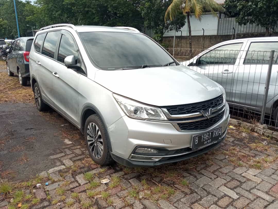WULING CORTEZ CT 1.5 C
