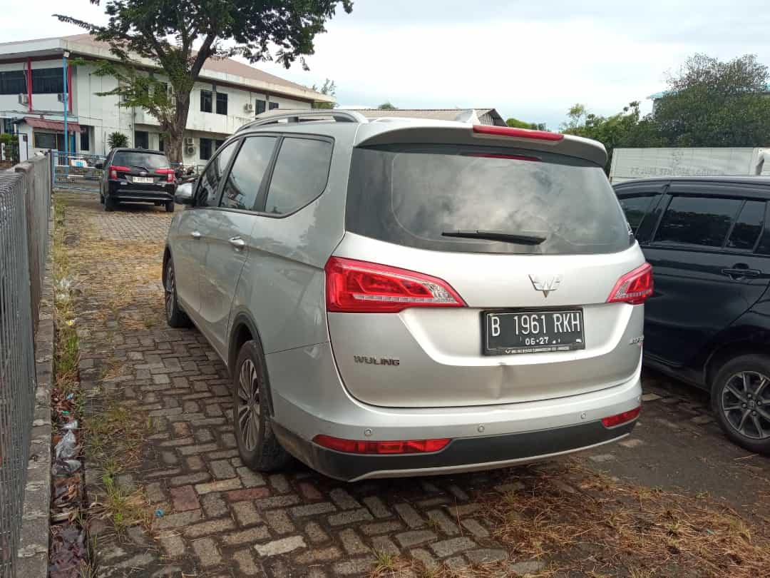 WULING CORTEZ CT 1.5 C