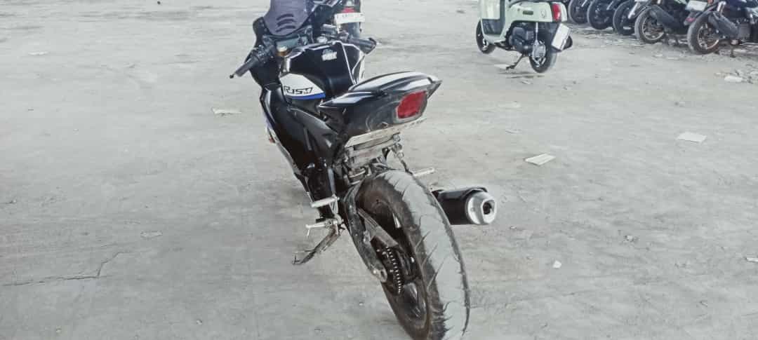 YAMAHA ALL NEW R15 CONNECTED