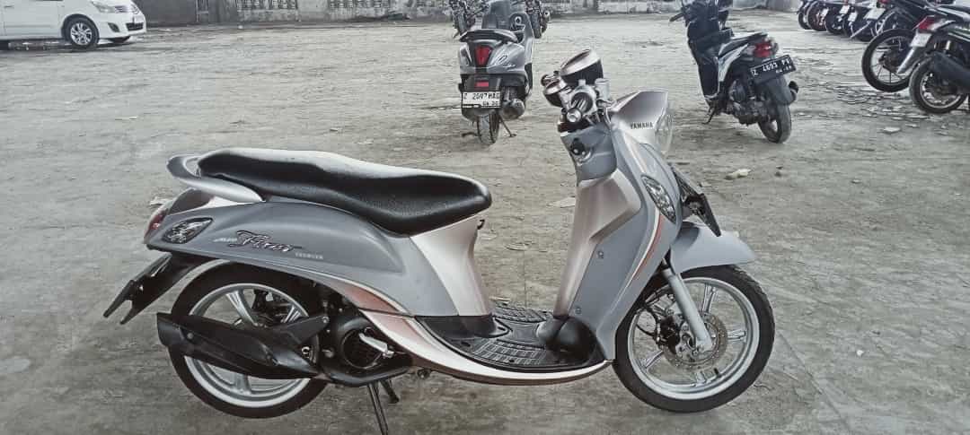 YAMAHA MIO FINO 125