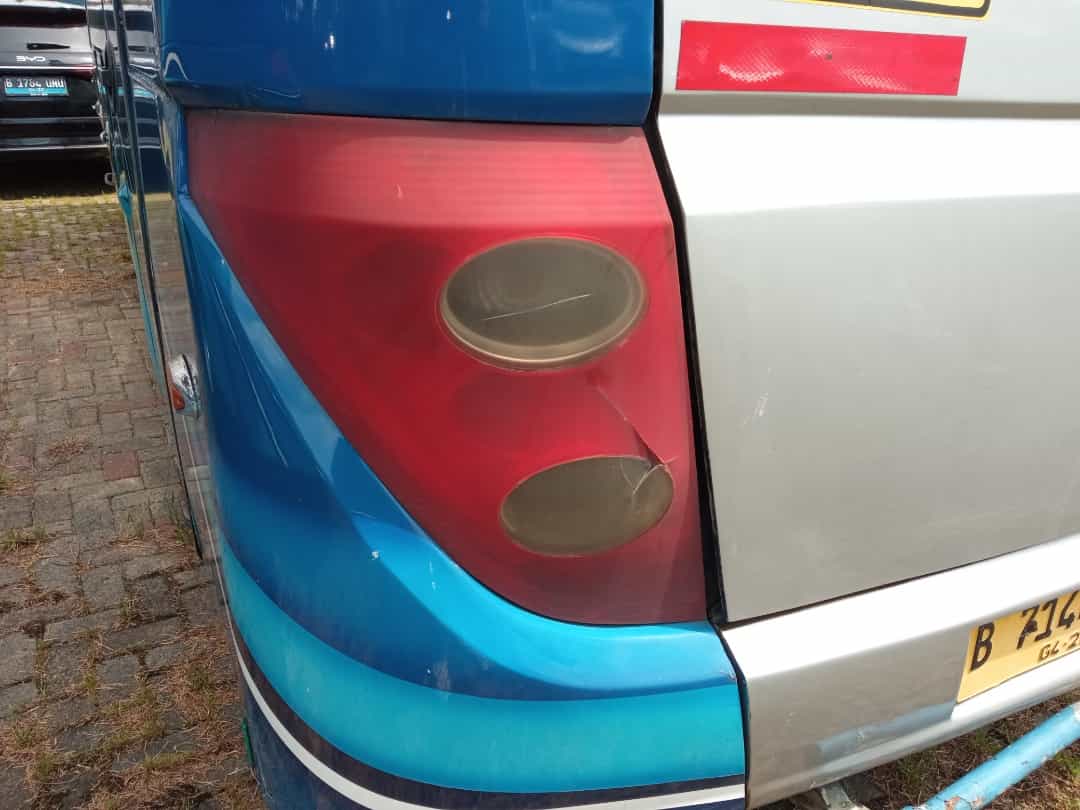 MITSUBISHI COLT DIESEL FE 84 G