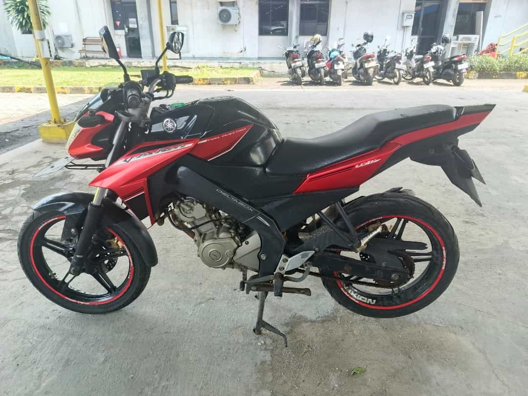 YAMAHA VIXION