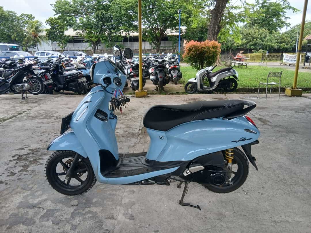 YAMAHA GRAND FILANO NEO