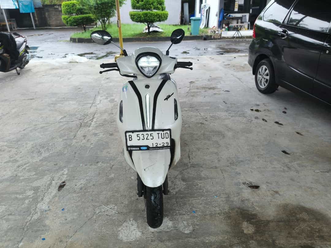 YAMAHA GRAND FILANO NEO