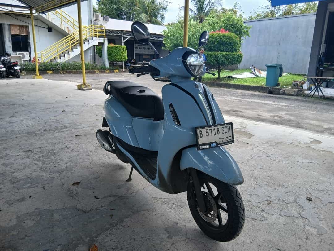 YAMAHA GRAND FILANO NEO