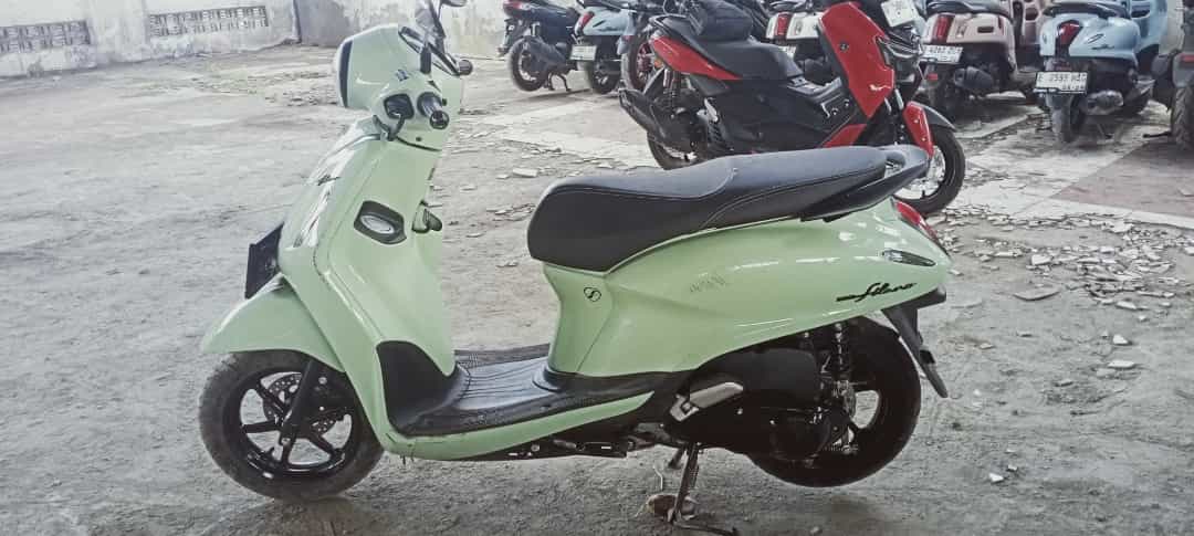 YAMAHA GRAND FILANO NEO