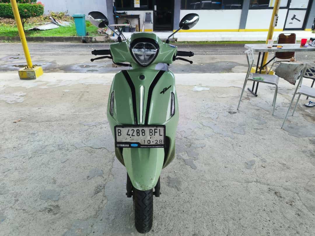 YAMAHA GRAND FILANO NEO