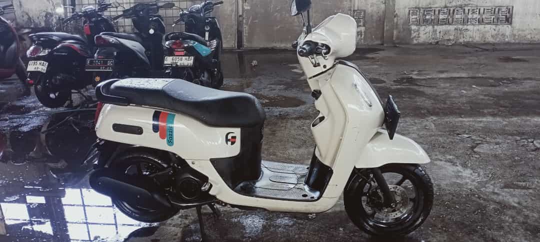 YAMAHA FAZZIO HYBRID CONNECTED