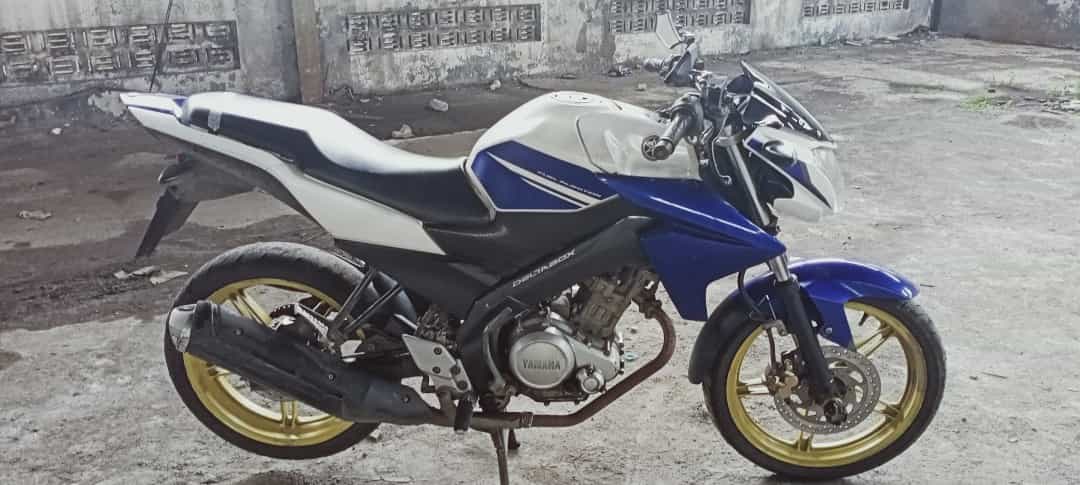 YAMAHA VIXION