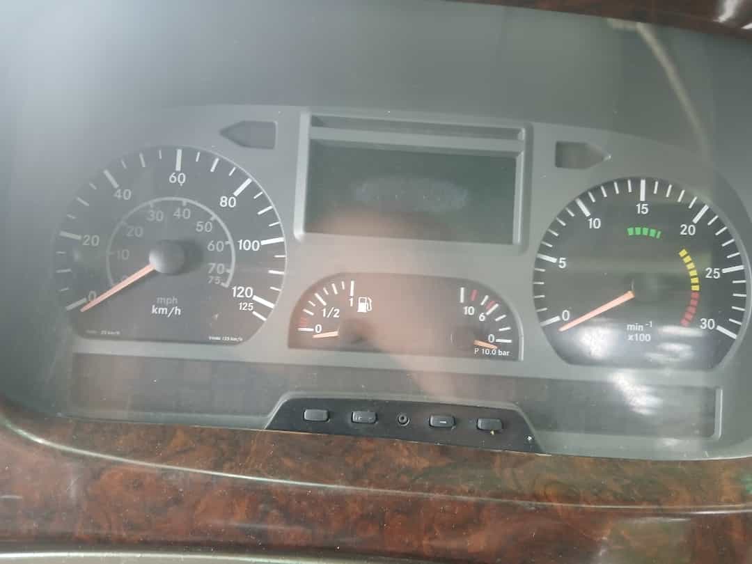 MERCEDES BENZ 1526 OM 