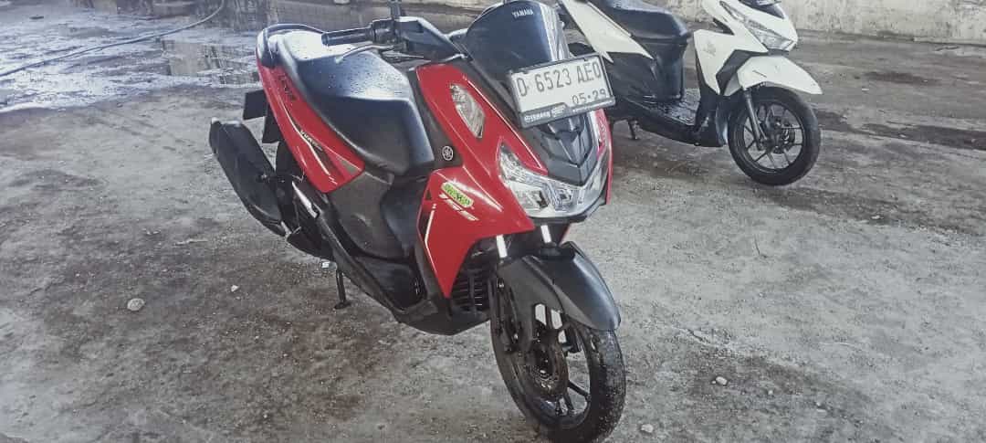 YAMAHA LEXI LX