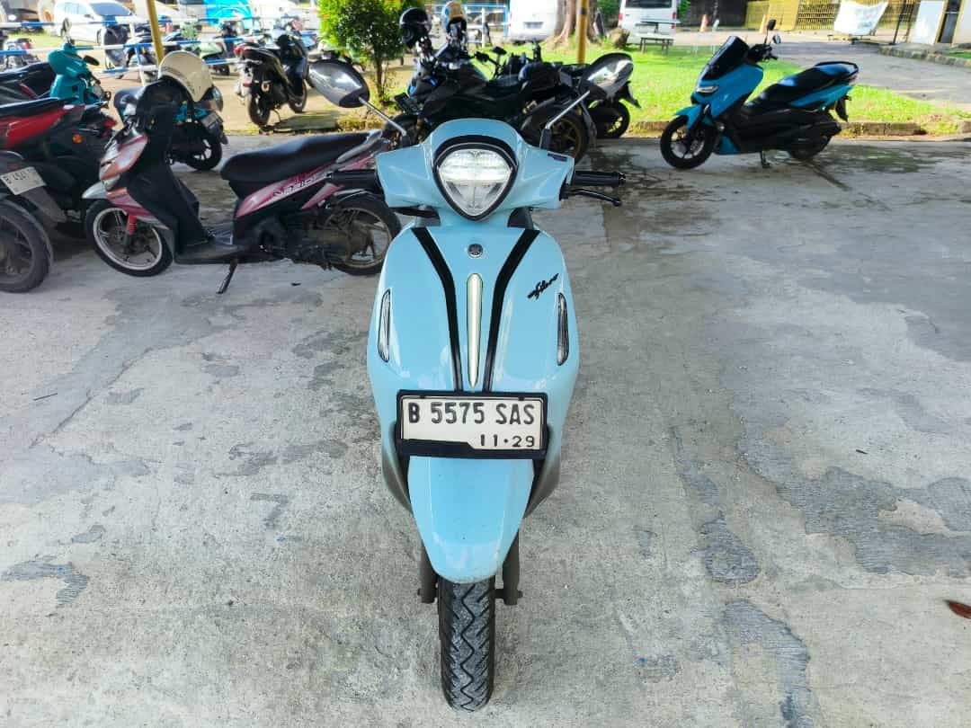 YAMAHA GRAND FILANO NEO