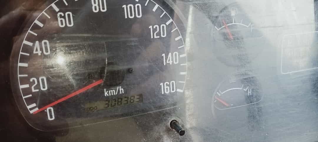 ISUZU NHR 55