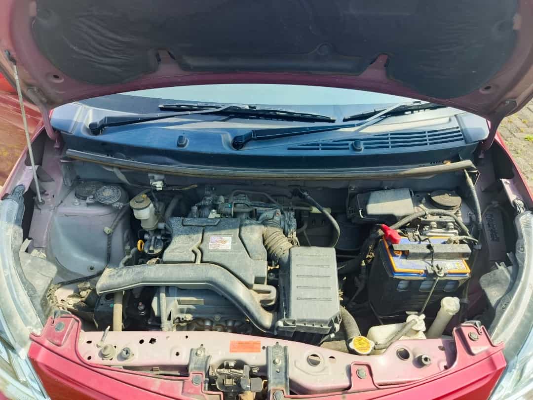 DAIHATSU SIGRA 1.0 M