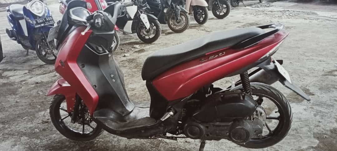YAMAHA LEXI