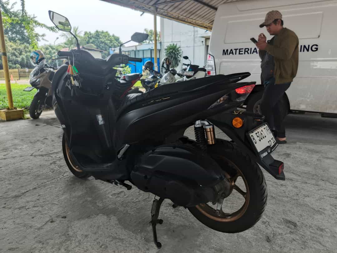 YAMAHA LEXI LX