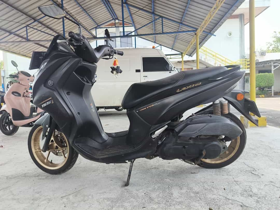 YAMAHA LEXI LX