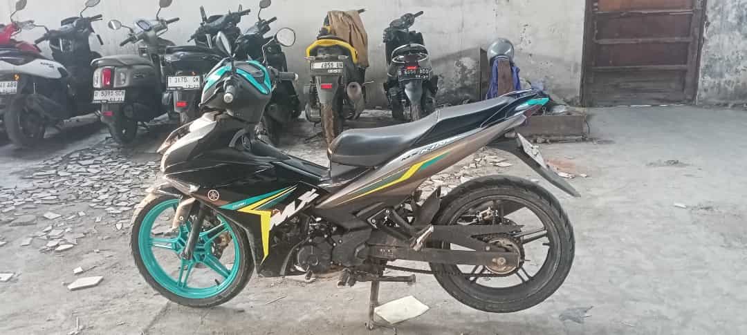 YAMAHA JUPITER MX KING 150