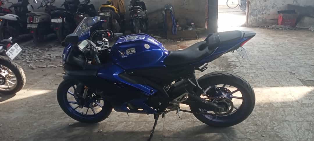 YAMAHA YZF R15